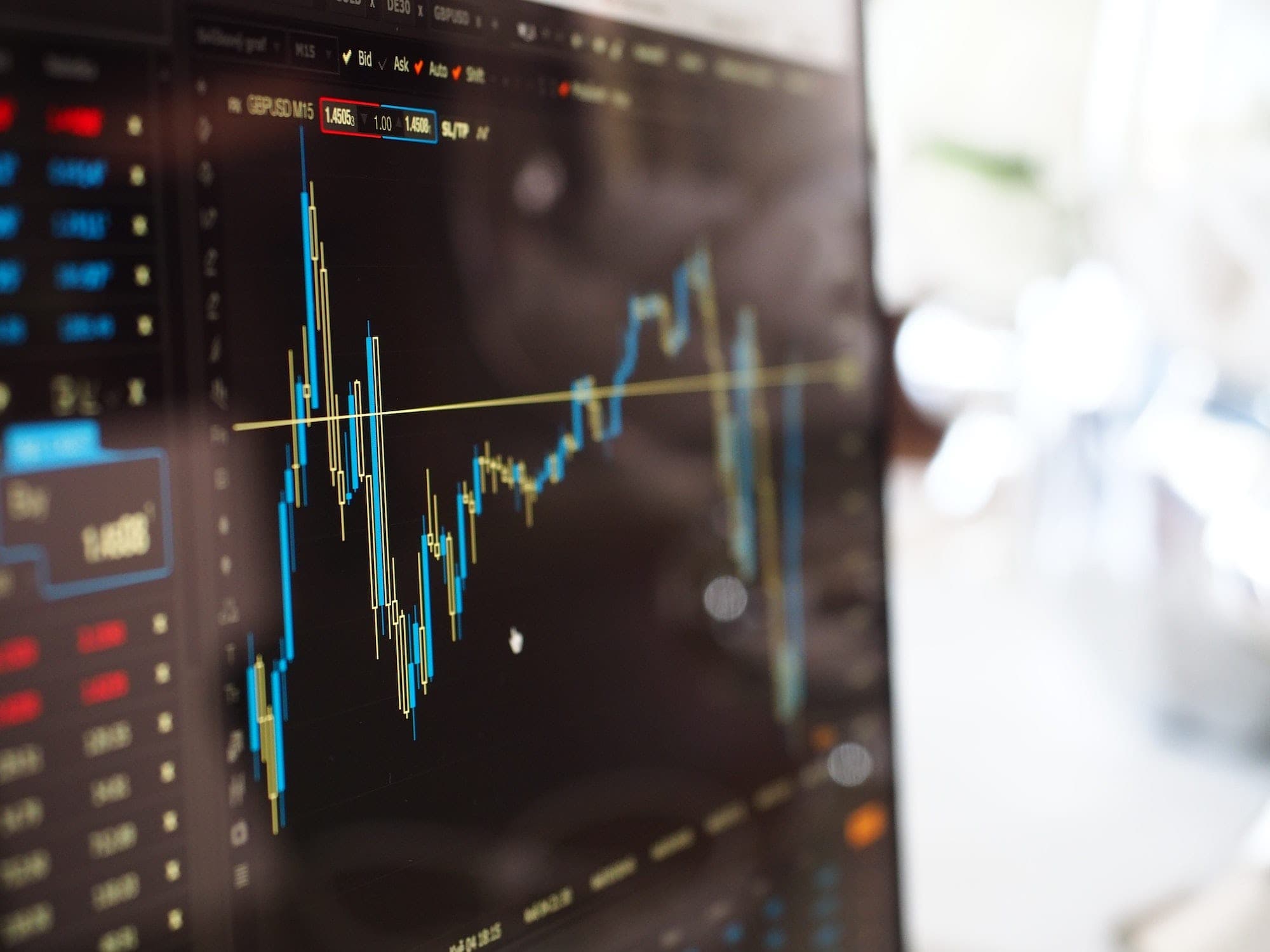 Cover Image for How to Invest During a Recession